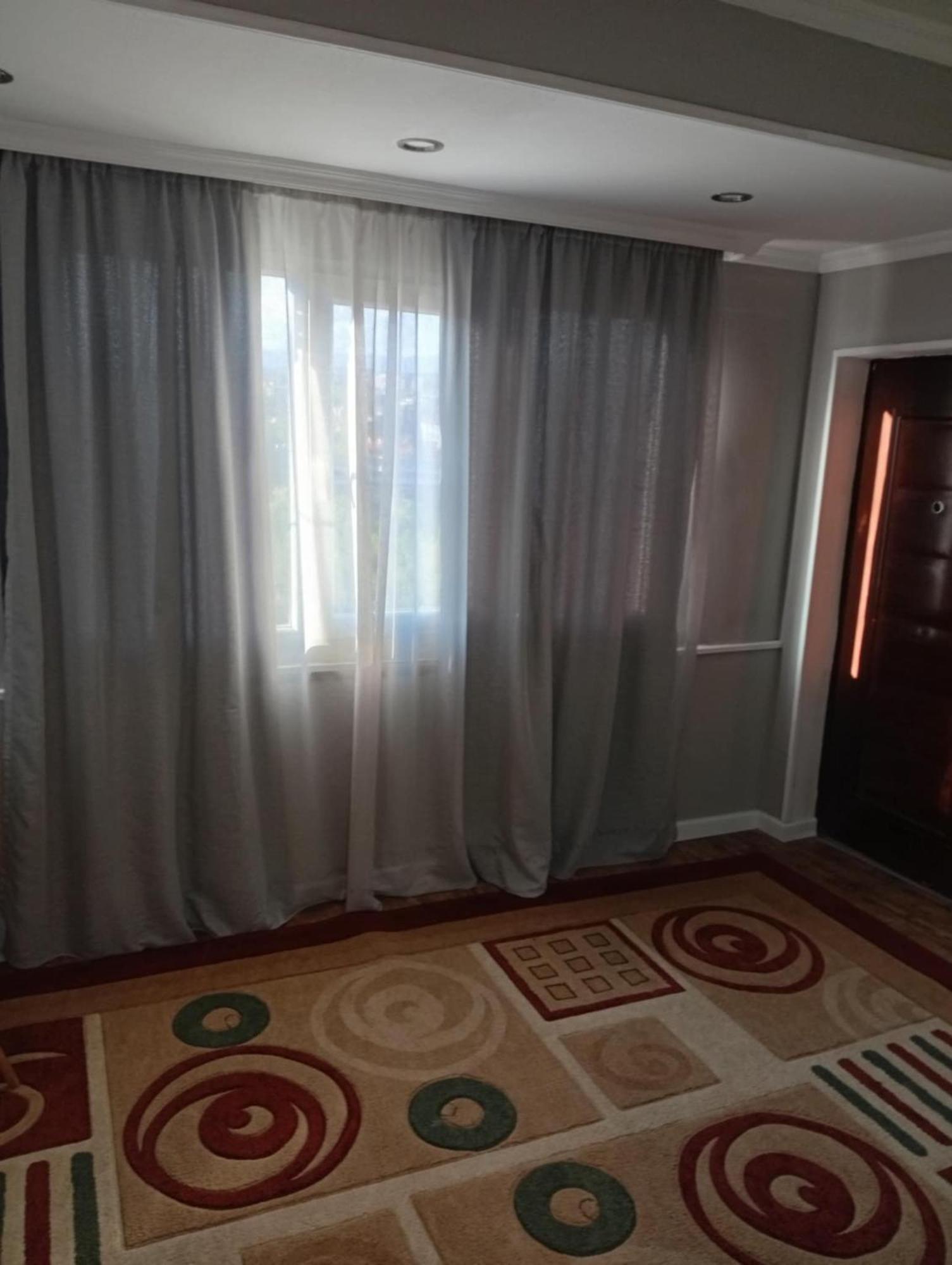 Apartment Shafi 8 Тбілісі Екстер'єр фото